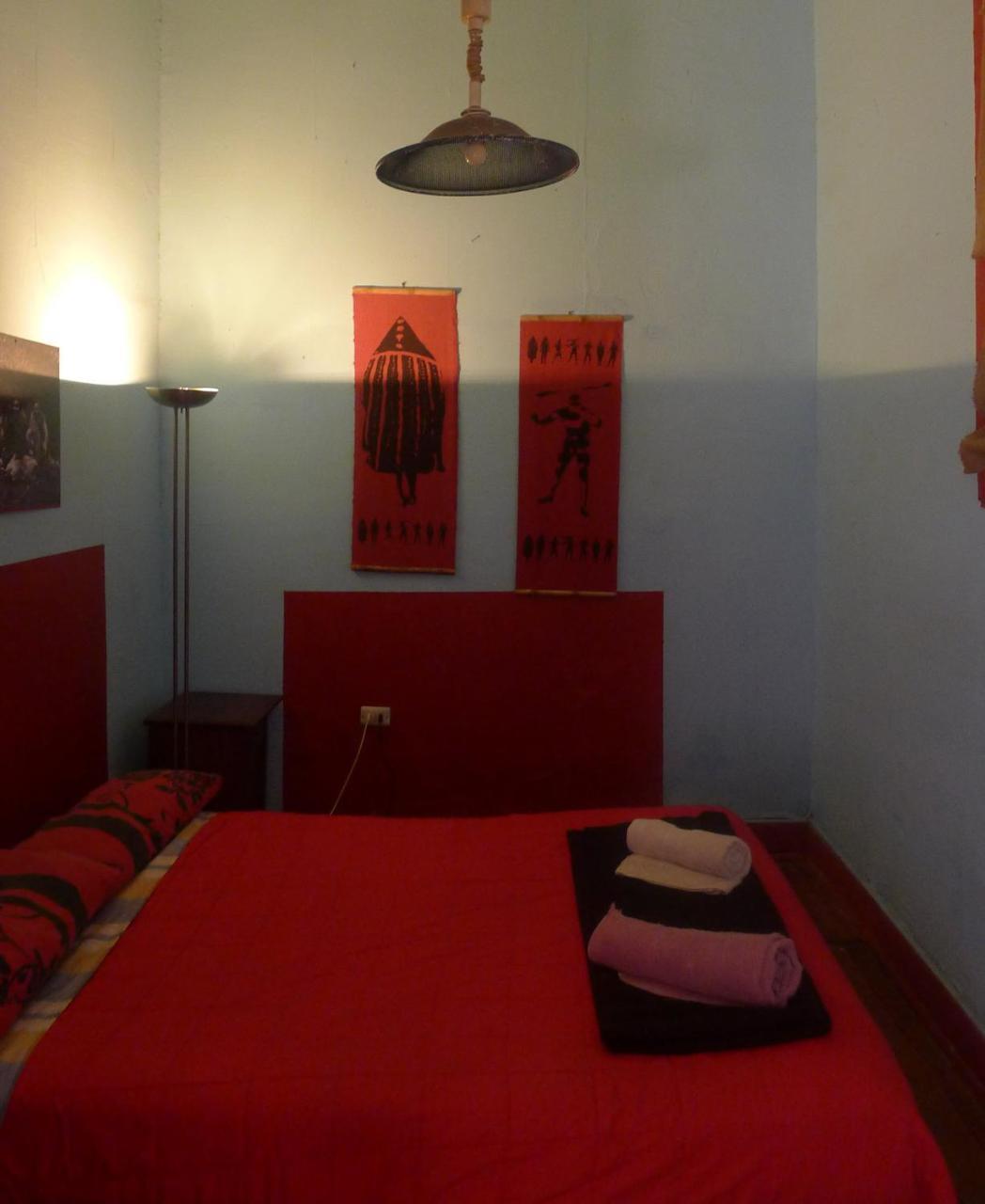 Hostal Del Pirata 瓦尔帕莱索 外观 照片